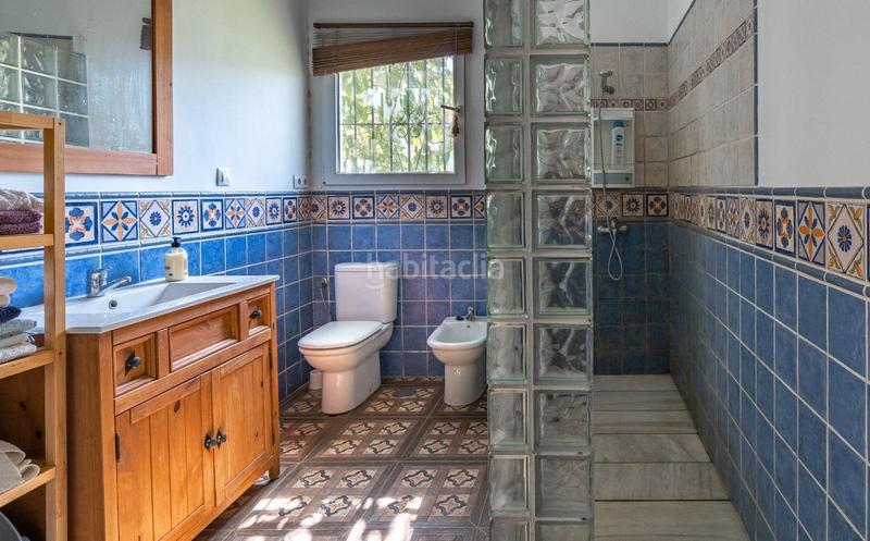 Foto bb37d899-55ee-4fd4-b77f-37af430164a0. Casa amb calefacció aparcament piscina a Tarifa ciudad Tarifa