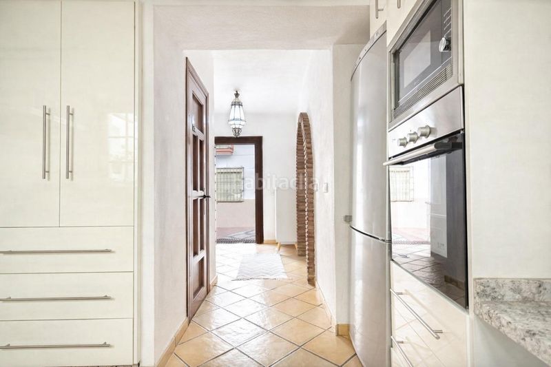 Foto 192a1d3f-304a-415c-ac33-b455f006c862. Casa adosada vivienda independiente en casco histórico en Estepona