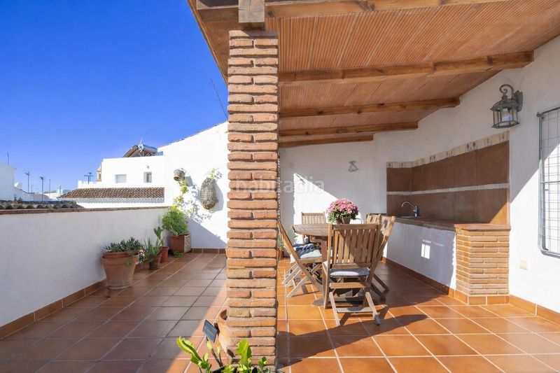 Foto 47dd5aea-e170-4b04-bc3e-e6a7d9a4a86f. Casa adosada vivienda independiente en casco histórico en Estepona