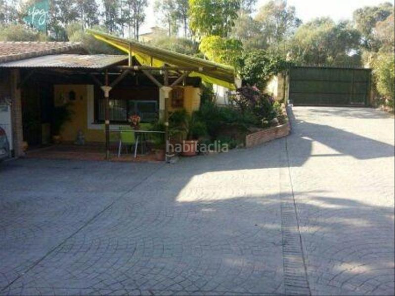 Foto d80e41a1-e6fe-4abb-ae1d-a3ab6d9745a9. Chalet con parcheggio piscina in Las Lomas Estepona