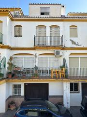 Casa adossada  Calle calle de estebbuna. Gran adosado en nueva estebbuna