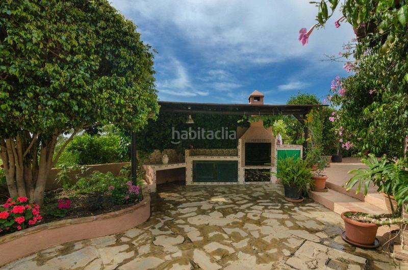 Foto 17648938-0544-4b34-9d14-043900dd1290. Chalet  en altos de Estepona Estepona