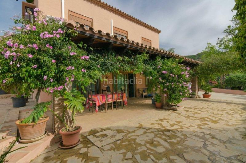 Foto 5c96d1ed-c439-413c-a40f-681421ace34f. Chalet  en altos de Estepona Estepona