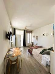 Estudi a Tarifa Ciudad. Estudio .donde la comodidad se encuentra con el encanto
