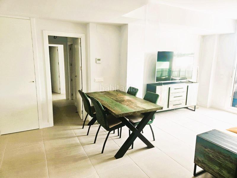 Foto 28457c3c-7fa2-4275-a885-350cce3b2ce3. Apartament amb aparcament piscina a Centro Estepona