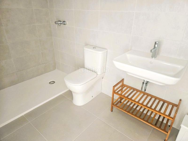 Foto 83342f64-20a0-4e17-a505-20f5c0873db1. Apartament amb aparcament piscina a Centro Estepona