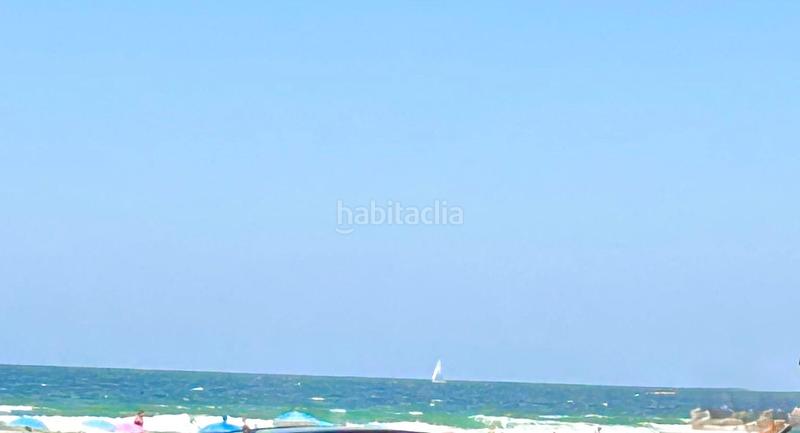 Foto bbdd1a78-e015-4466-bc09-35ebdd05fae2. Apartamento  de tres dormitorios en primera linea de playa en Tarifa