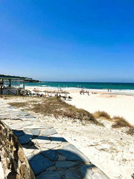 Foto fa2319db-9c4e-4f76-839e-14e7ddfd4b5c. Apartamento  de tres dormitorios en primera linea de playa en Tarifa