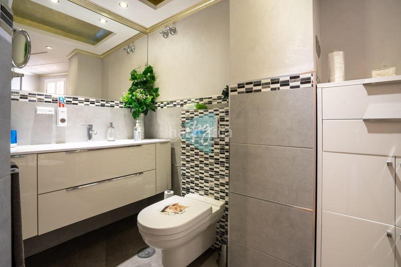 Foto dd047789-6df0-42c6-a34c-25a4f8019440. Attico con parcheggio piscina in sierra de Estepona - avda. de andalucía Estepona