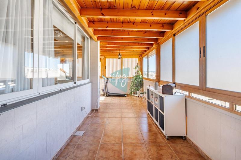 Foto 7a3ff2c0-4bf2-463c-854b-33278f17f8cc. Dachwohnung mit parking pool in sierra de Estepona - avda. de andalucía Estepona