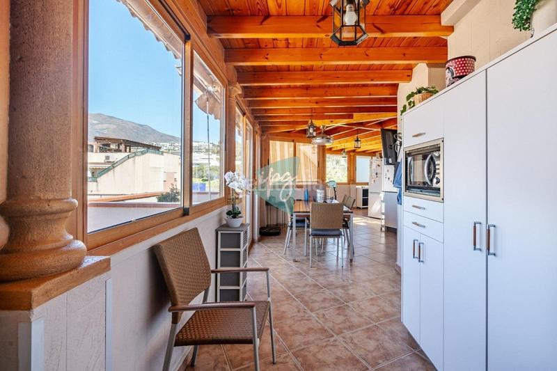 Foto 689d0653-4085-4f66-a713-ccd69c28c7af. Penthouse with parking pool in sierra de Estepona - avda. de andalucía Estepona