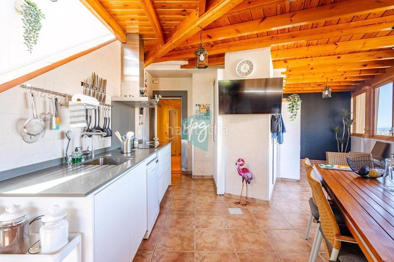 Foto eba87fe7-5929-48f3-891f-5d4e902cba47. Penthouse with parking pool in sierra de Estepona - avda. de andalucía Estepona