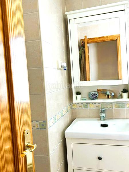 Foto 01d4a7e9-a528-447b-8880-c71f19de24a8. Àtic amb calefacció aparcament piscina a sierra de Estepona - avda. de andalucía Estepona