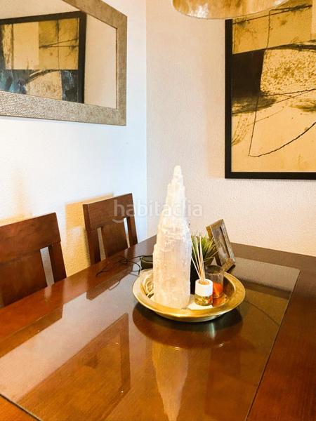 Foto 0662ec63-ca00-456a-85c5-da5dbcf4a8e9. Àtic amb calefacció aparcament piscina a sierra de Estepona - avda. de andalucía Estepona