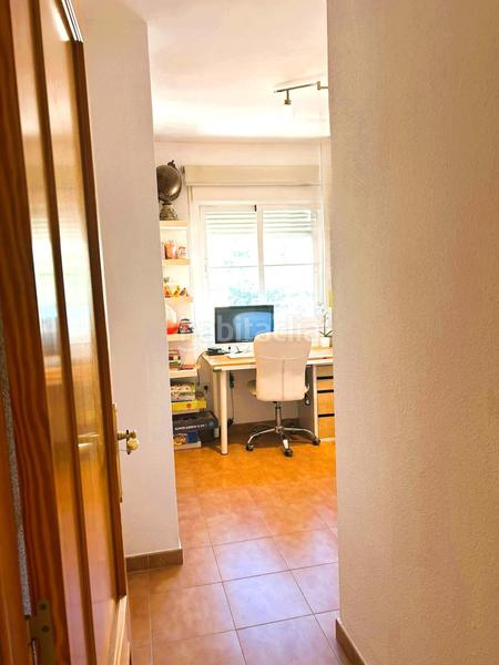 Foto 35af25c9-1e76-466a-8902-2176fe4efd7b. Àtic amb calefacció aparcament piscina a sierra de Estepona - avda. de andalucía Estepona