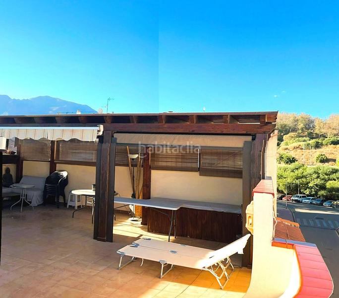 Foto b744eccf-d6d3-4a9e-8d7d-b6d8eeb3a30a. Àtic amb calefacció aparcament piscina a sierra de Estepona - avda. de andalucía Estepona