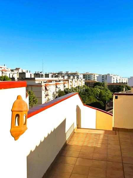 Foto c4c54072-cf13-4cc5-b498-834fd81dcd83. Àtic amb calefacció aparcament piscina a sierra de Estepona - avda. de andalucía Estepona