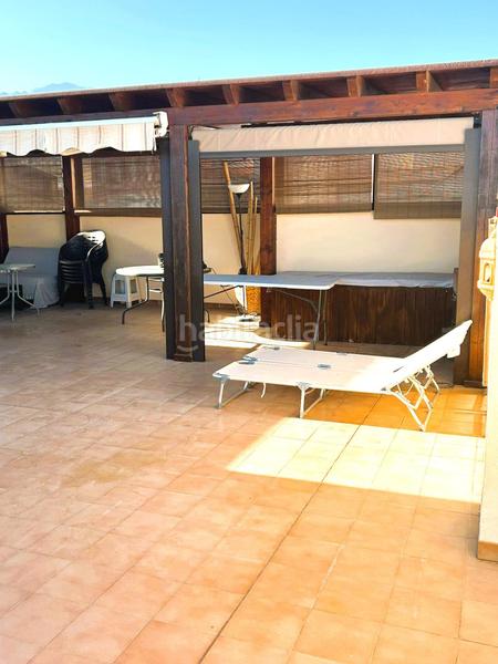 Foto ec32a964-8bb0-46f1-a6fa-1c0cf025ec8b. Àtic amb calefacció aparcament piscina a sierra de Estepona - avda. de andalucía Estepona