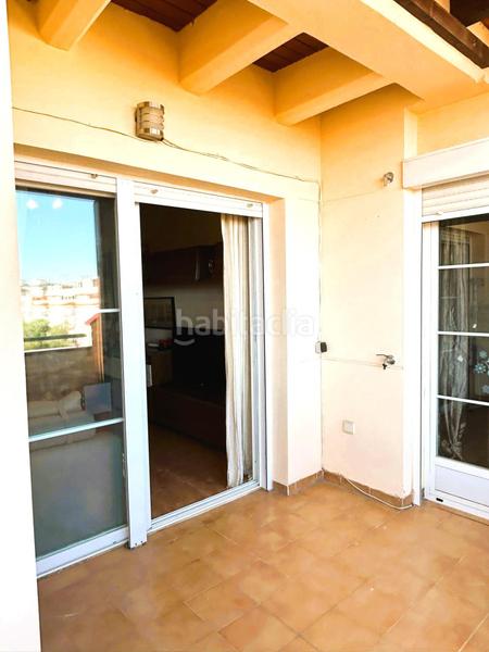 Foto f6e3831a-9014-4c85-9835-293872021a6d. Àtic amb calefacció aparcament piscina a sierra de Estepona - avda. de andalucía Estepona