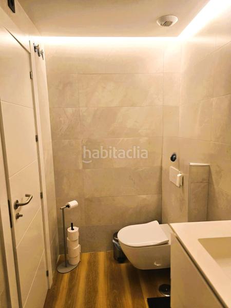 Foto 4838e304-b633-420a-9840-01d55a45af50. Etagenwohnung mit parking pool in Centro Estepona