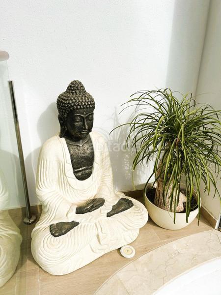 Foto 7480efa1-832d-42eb-9289-5b014296cf09. Etagenwohnung mit parking pool in Centro Estepona