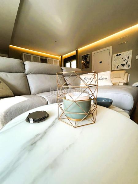 Foto 90c7055a-1b1b-486e-a5d6-c932088f59b8. Etagenwohnung mit parking pool in Centro Estepona