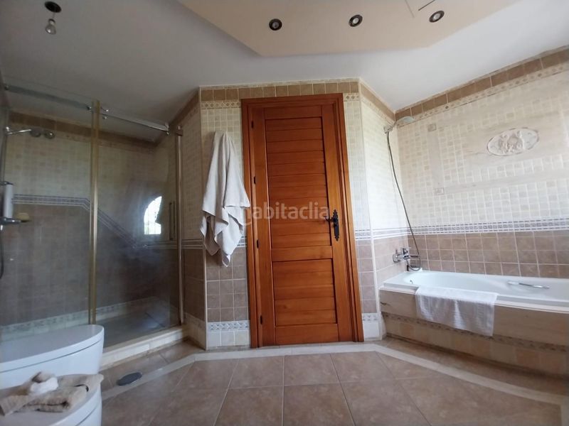 Foto 111c1933-467d-4a5b-bf6b-b3b824cc02f8. Chalet villa dentro en sierra de Estepona - avda. de andalucía Estepona