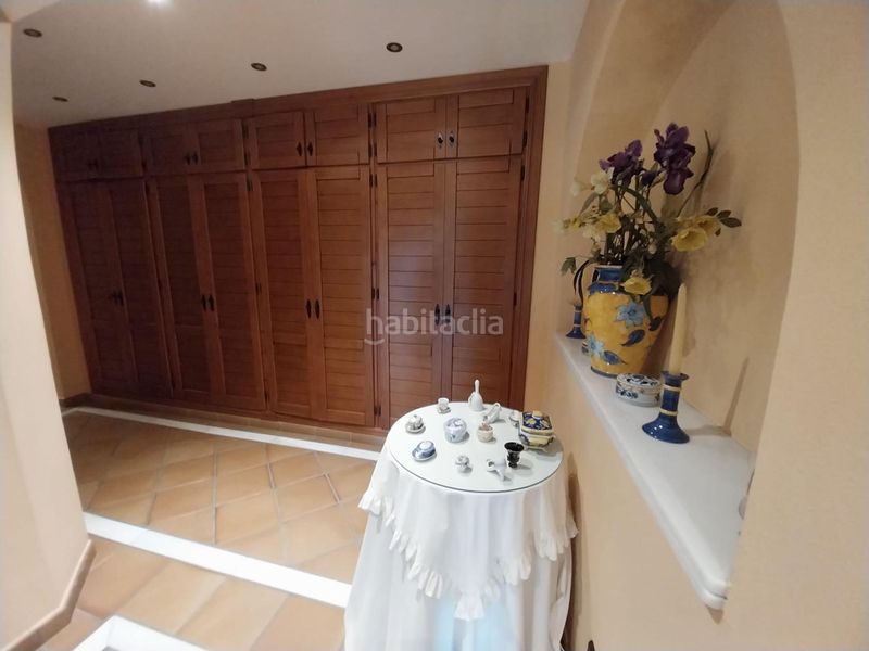 Foto aad63d7c-ca5f-4778-a72e-063ed34d4074. Chalet villa dentro en sierra de Estepona - avda. de andalucía Estepona