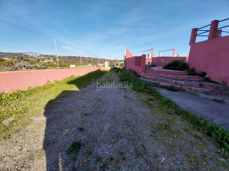 Foto 87fff037-a906-4856-a796-bf50f8b6d822. Casa amb aparcament a Los Llanos Estepona