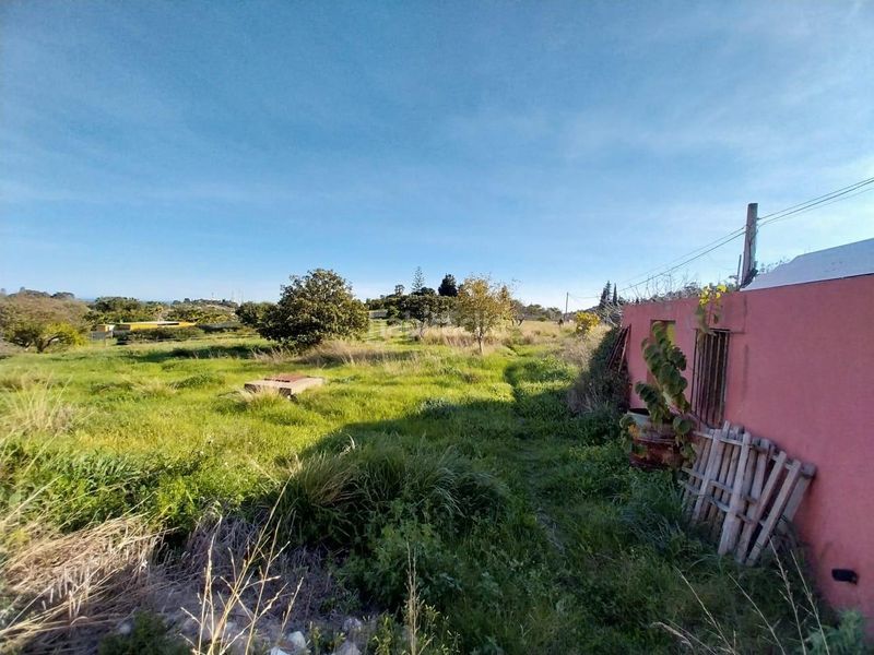 Foto ce7eec4f-e8e5-4448-930d-0afa823a2dd7. Casa amb aparcament a Los Llanos Estepona