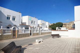 Casa adossada a JUAN RAMON JIMENEZ