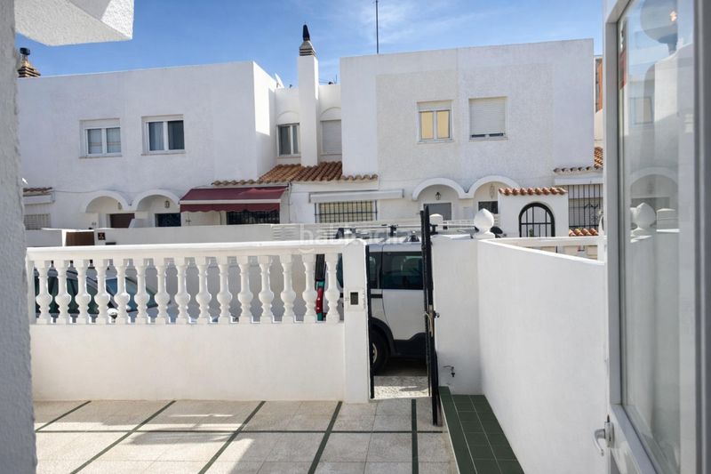 Foto c14a7c51-f8b1-45f4-8c2b-ca8a64563060. Casa amb calefacció a Tarifa ciudad Tarifa
