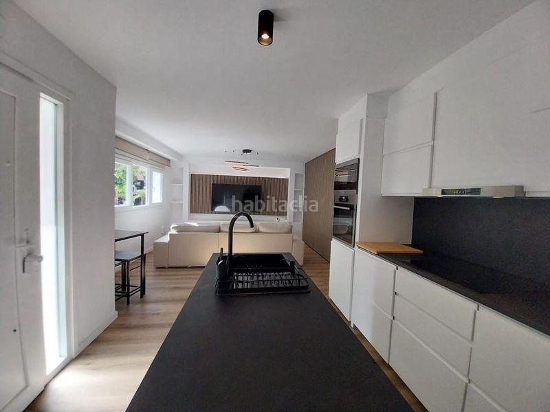 Foto 23c5a3b8-8c73-4acd-9aad-b6c7ebb330ce. Apartament a Centro Estepona