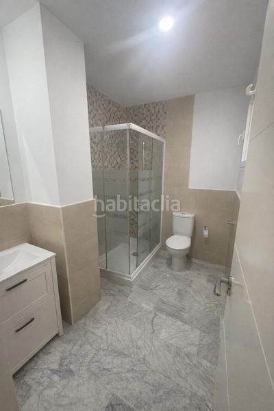 Foto 8075952d-9017-457e-94ed-828310c1a162. Estudi amb piscina a Bahía Dorada Estepona