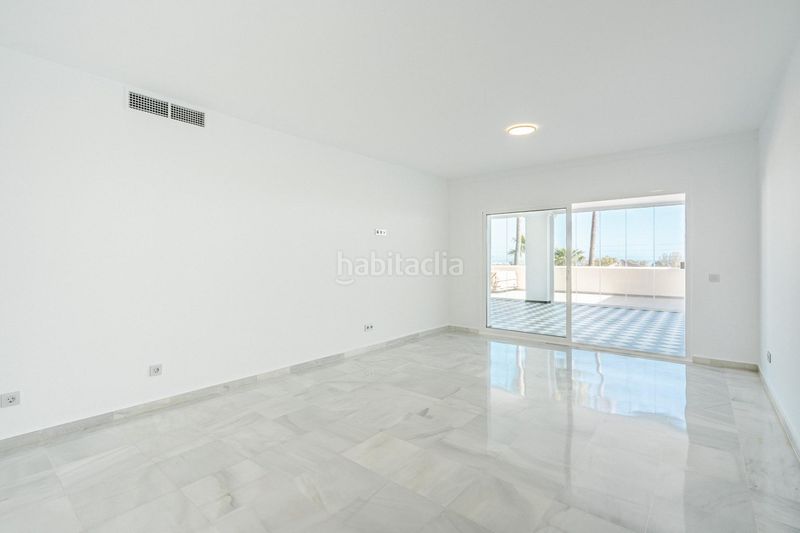 Foto 2a825399-3741-4416-9b88-dcf57628ef96. Apartament amb calefacció aparcament piscina a La Concha - Resina Golf Estepona