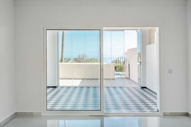 Foto b909899e-0855-4e29-9b92-28e91205da7c. Apartament amb calefacció aparcament piscina a La Concha - Resina Golf Estepona
