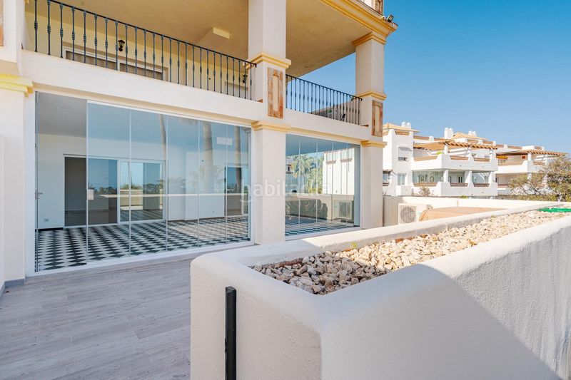Foto d38bd781-d63b-495d-98ae-4cb9654512ec. Apartament amb calefacció aparcament piscina a La Concha - Resina Golf Estepona