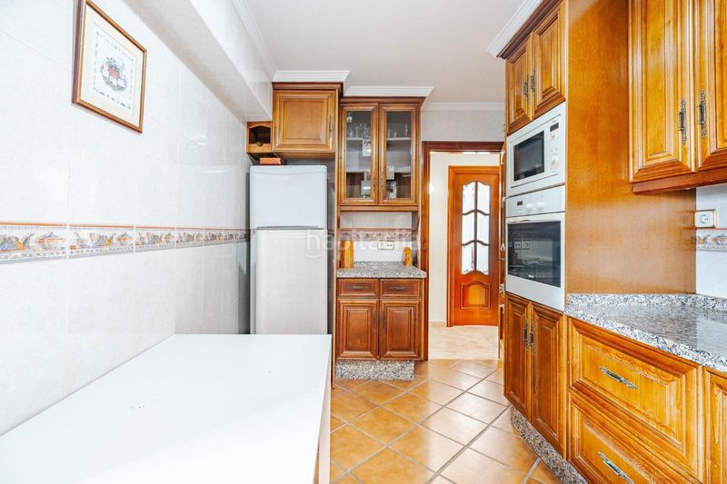Foto 40f01fc2-a52d-48b1-bf9d-7bcdab3ab9ad. Apartament a puerto de Estepona Estepona