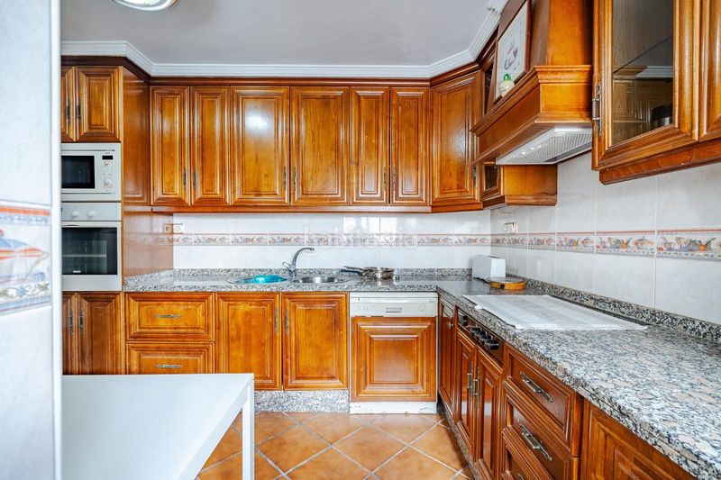 Foto d0165297-a5a8-4c55-9119-6b2f5f1659b1. Apartament a puerto de Estepona Estepona