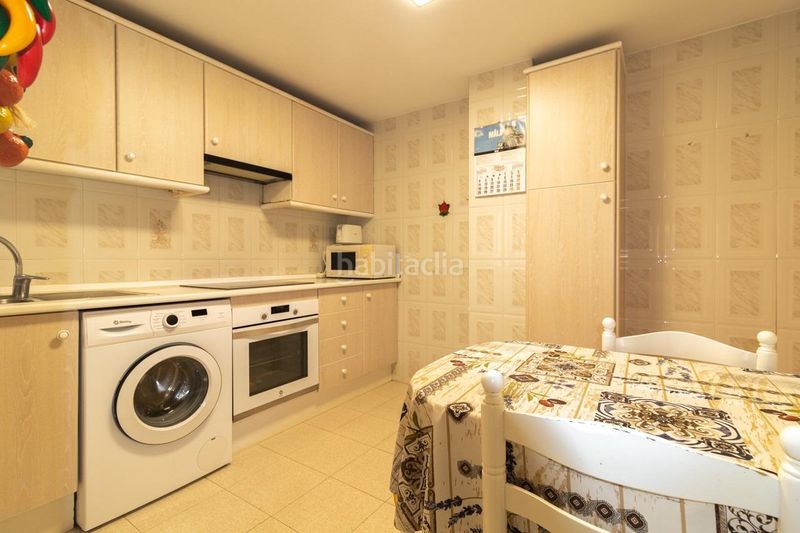 Foto 0ff33e57-25fd-4c2b-a54f-0802d635797c. Flat with heating in Centro Estepona