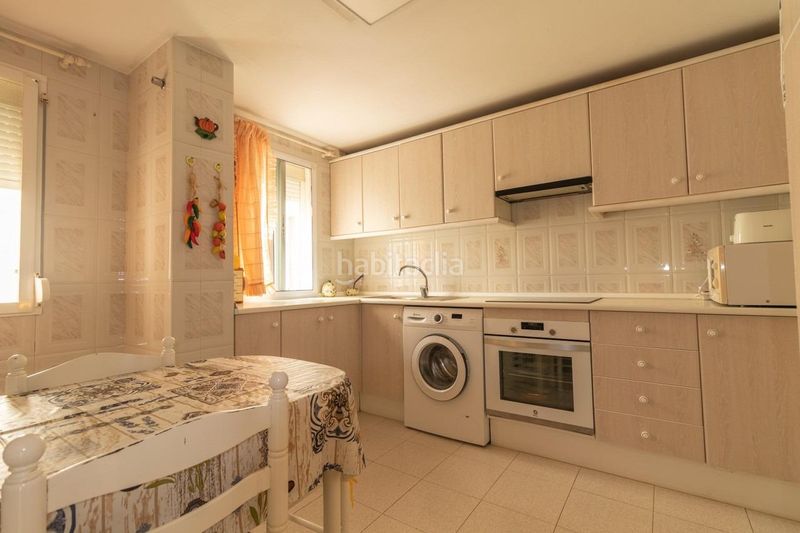 Foto 67bedd2c-b6eb-4ffd-b202-2648f6472426. Flat with heating in Centro Estepona