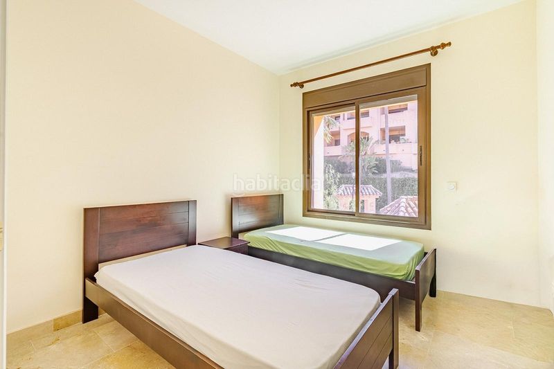 Foto 108e4964-1b9b-4c72-b2f1-229590abba7d. Apartament amb calefacció aparcament piscina a Chullera Manilva