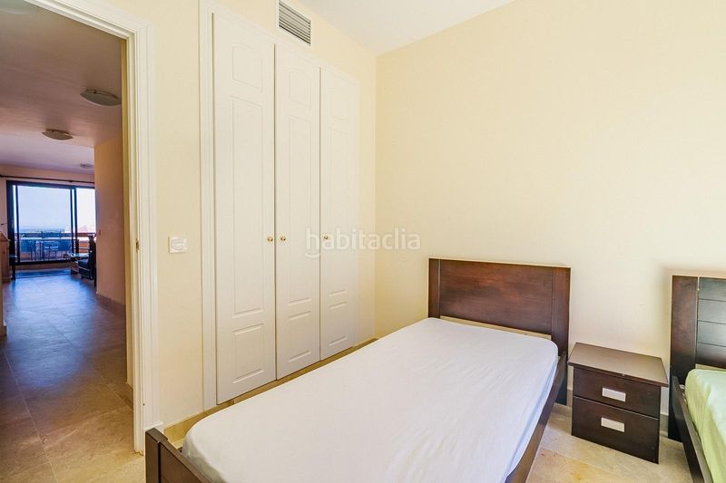 Foto 1780e138-5a1a-4973-bc47-7e4397f8b9c0. Apartament amb calefacció aparcament piscina a Chullera Manilva