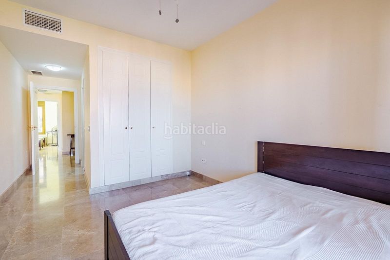 Foto 94b3c903-b906-4cc1-9756-a441dc6dde88. Apartament amb calefacció aparcament piscina a Chullera Manilva