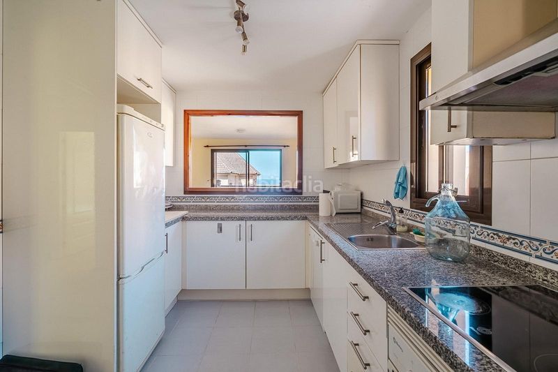 Foto a917ad45-0d31-4858-851d-f85030603f30. Apartament amb calefacció aparcament piscina a Chullera Manilva
