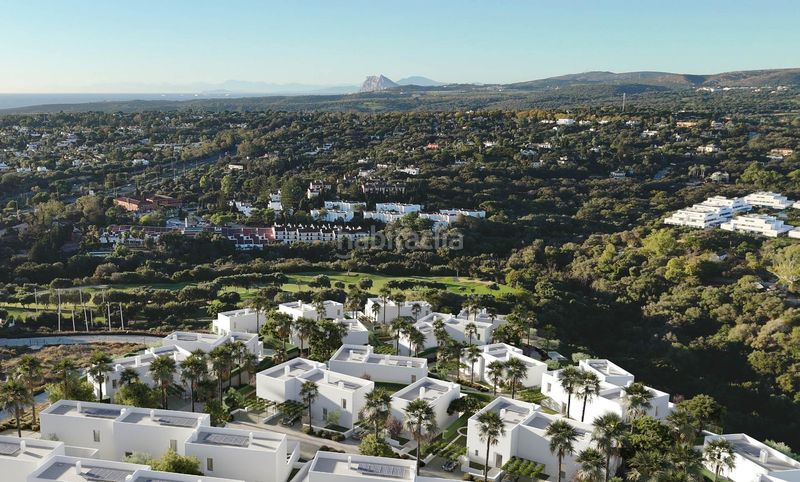 Foto db4da8ae-16db-4d45-a1b5-bdd2487af868. Xalet amb calefacció aparcament piscina a Sotogrande alto Sotogrande