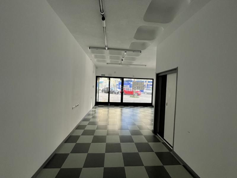 Foto 7012a5af-6a80-4c6a-a3d2-24b5fd5f8edb. Geschäftsraum in calle lepanto 10 in Playa Levante Benidorm