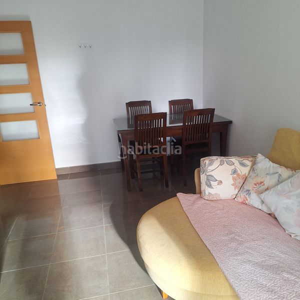 Foto 0db596fc-4f57-4b51-8754-7228cde61f6e. Apartament amb piscina a Rincón Bajo Benidorm