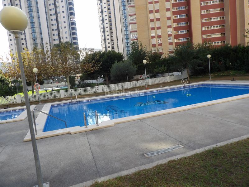 Foto 33ae5e08-0bae-482d-9643-36596b6c72d8. Apartament amb piscina a Rincón Bajo Benidorm