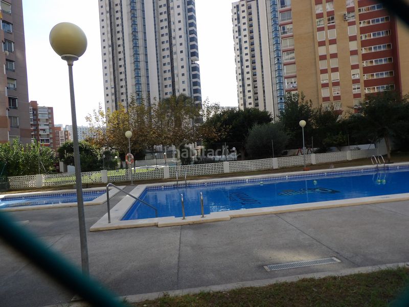 Foto dd96fc2a-84a1-4a78-b24f-6aa76b27a2a9. Apartament amb piscina a Rincón Bajo Benidorm